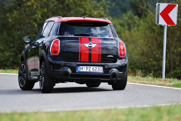 Mini Countryman John Cooper Works - AutoWereld 2012