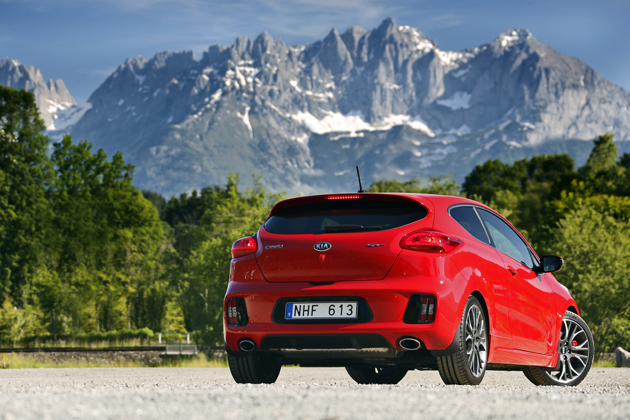 KIA PRO_CEE'D GT - AutoWereld 2013