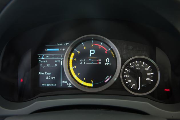 CIRCUITTEST: Lexus RC F (2014)