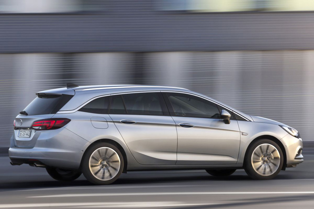 Nieuwe Opel Astra ook al Sports Tourer AutoWereld