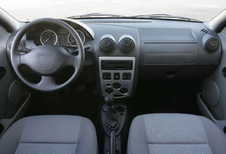 Dacia Logan - 1.5 dCi 70 Laureate (2005)