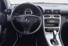 Mercedes-Benz Classe C Coupé Sport - C 200 CDI (2001)