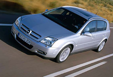 Opel Signum - 1.9 CDTI 110kW Cosmo (2003)
