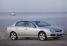 Opel Vectra 4p - 1.9 CDTI 120 Comfort (2005)