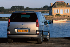 Peugeot 807 - 2.0 HDi 109 Navteq (2002)