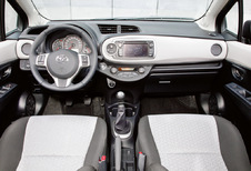 Toyota Yaris 5d - 1.0 VVT-i Pure (2013)