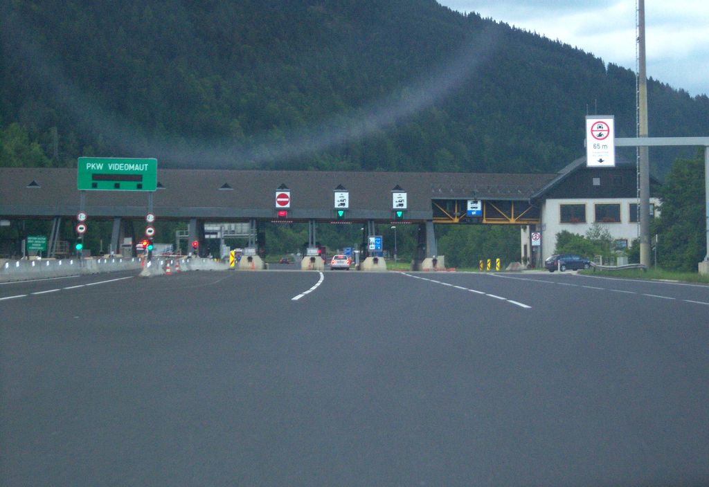 Barrière de péage du tunnel de Bosruck