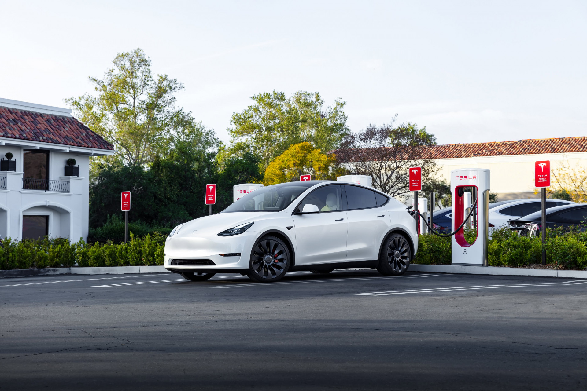 Station de superchargeurs Tesla