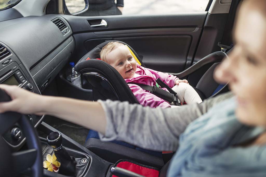overdrijven Graden Celsius Barry Kinderzitjes en kinderen in de auto | AutoGids