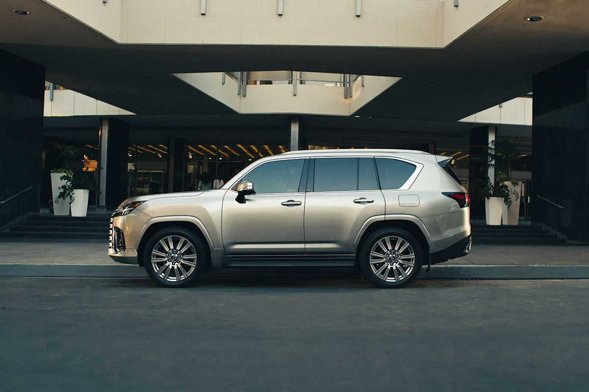 2022 Lexus LX