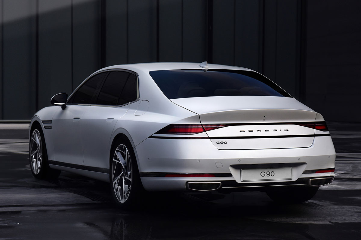 2022 G90 Genesis