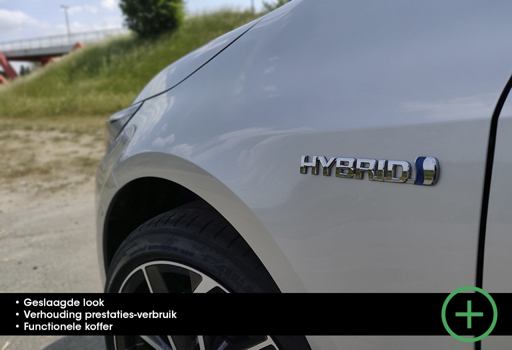 Blog / Toyota Corolla Break Hybrid / AutoGids