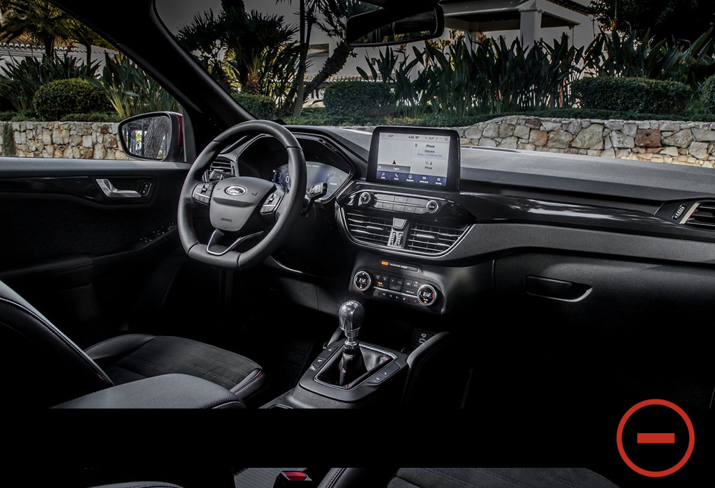 Blog / Ford Kuga Hybrid / Le Moniteur