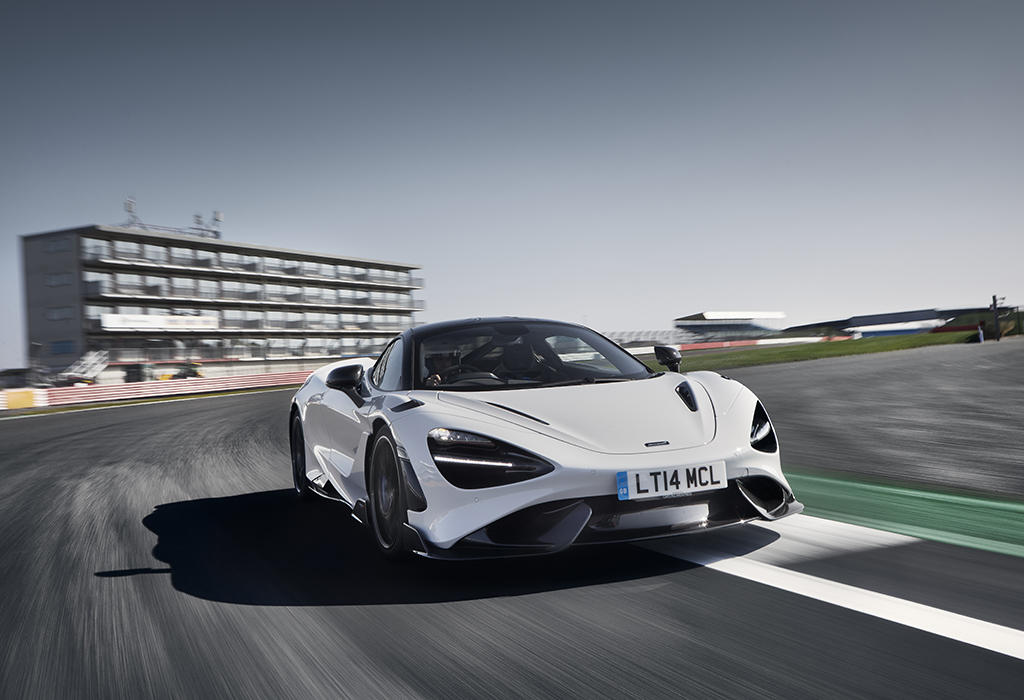 Test McLaren 765LT - AutoWereld 2020