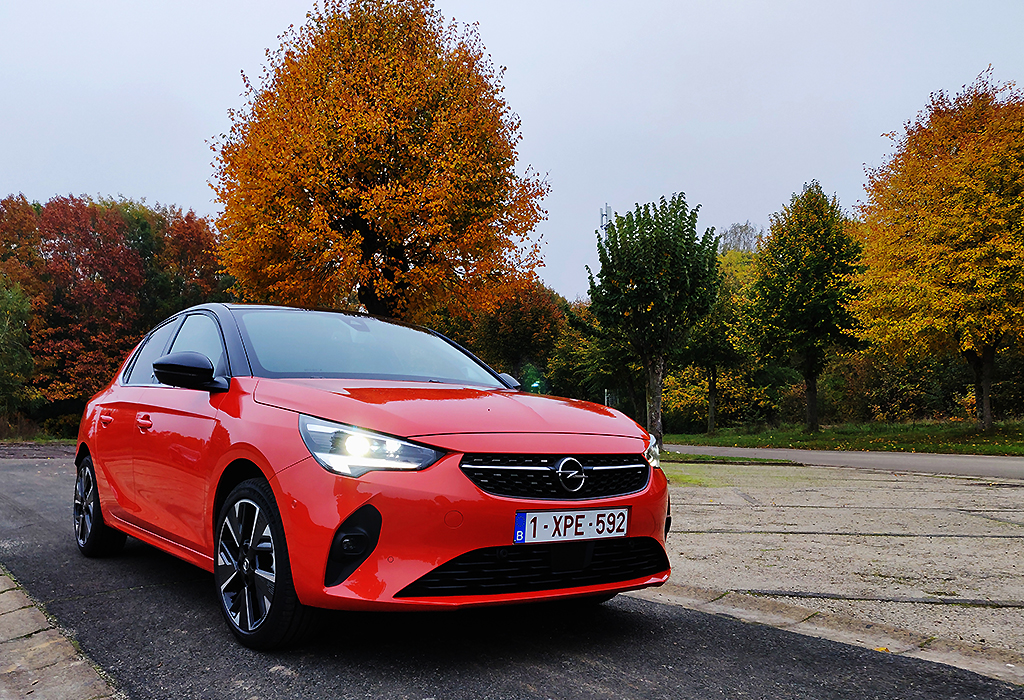 Test Opel Corsa-E - AutoWereld 2020