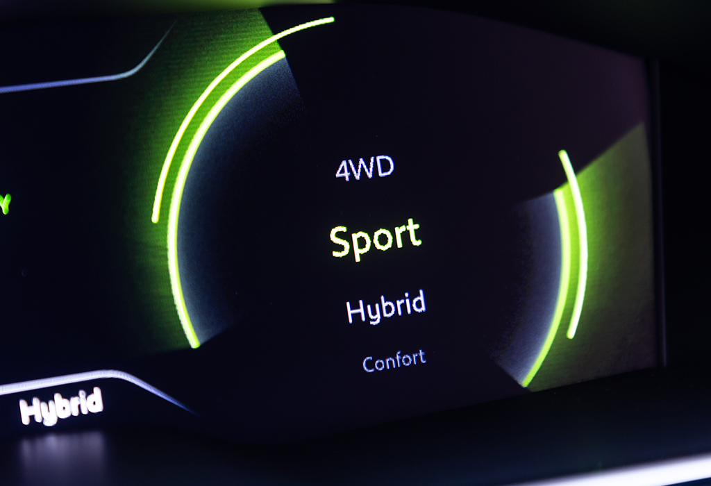 Test Peugeot 508 SW PSE - AutoWereld 2021
