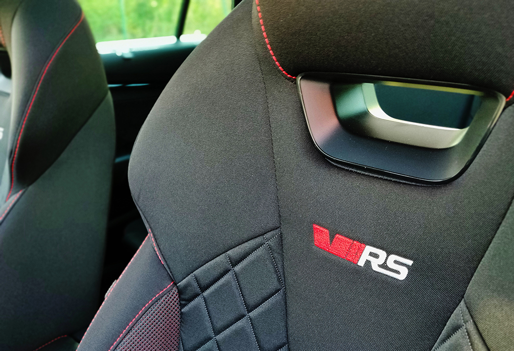 Skoda Octavia RS Combi - AutoGids 2021
