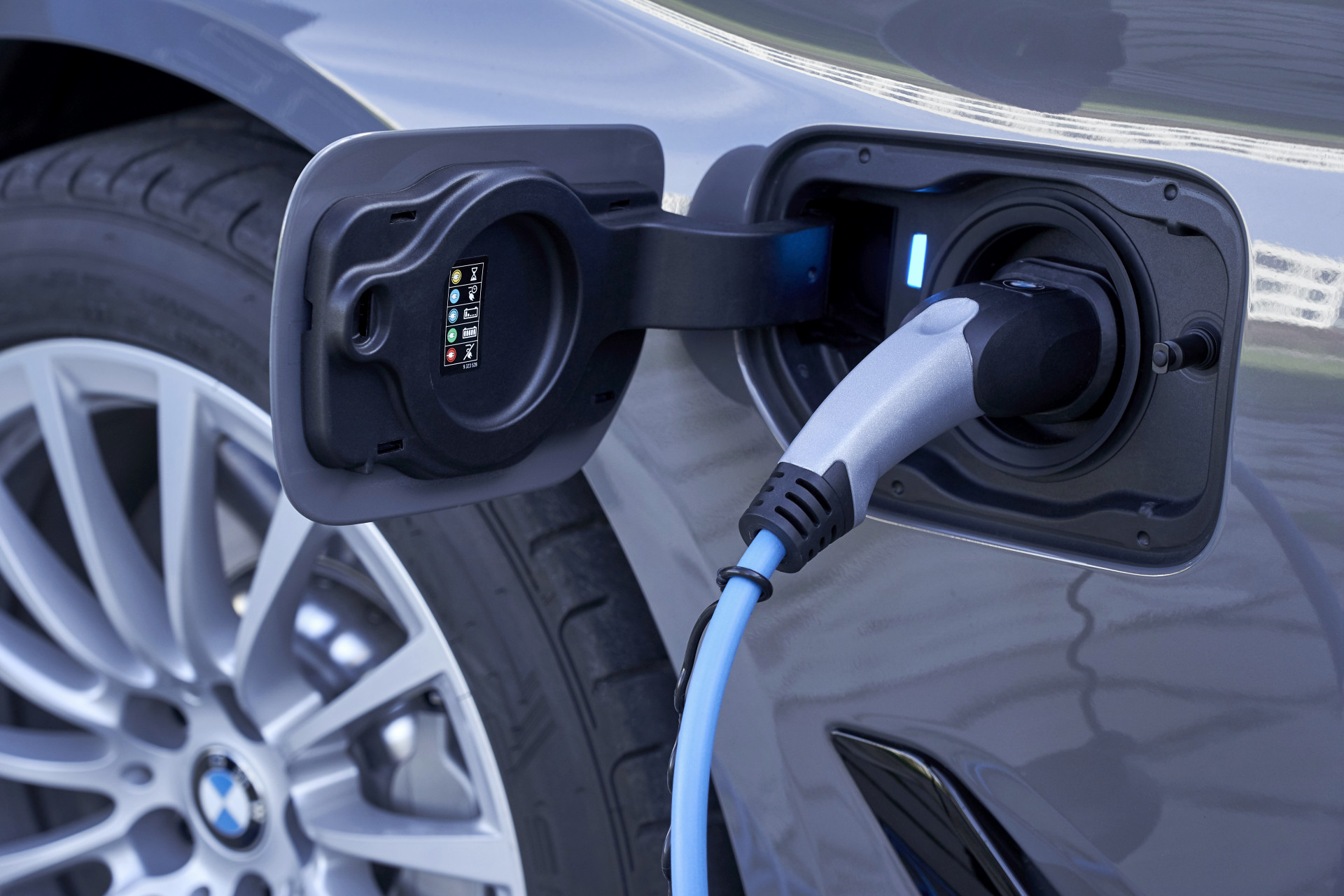 Test 2021 BMW 520e PHEV - Review AutoWereld