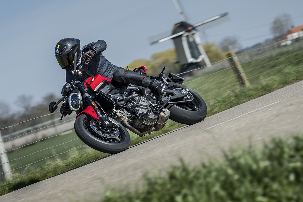 2021 Ducati Monster