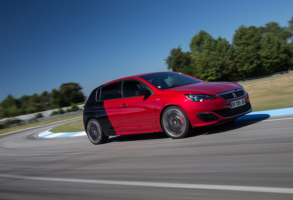 2015 308 GTi by Peugeot Sport