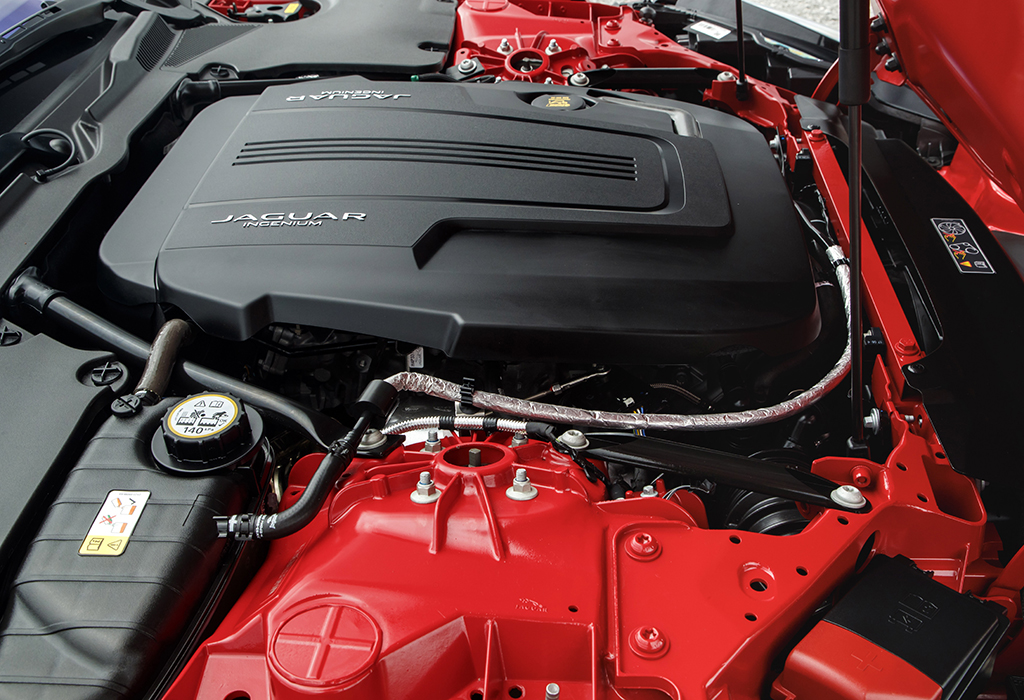 2018 Jaguar F-Type i4 Turbo