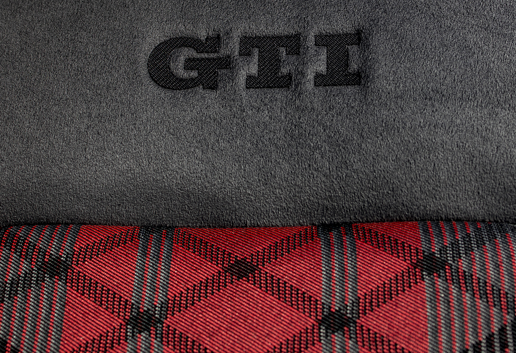 VW GOLF GTI TCR
