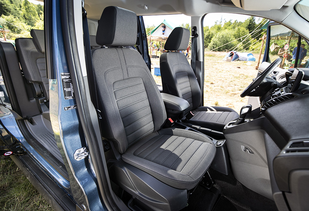 Ford Grand Tourneo Connect - Geoffroy Libert
