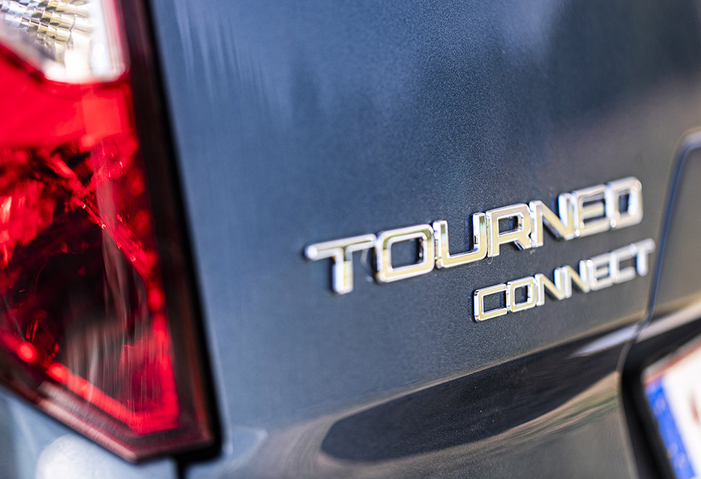 Ford Grand Tourneo Connect - Geoffroy Libert