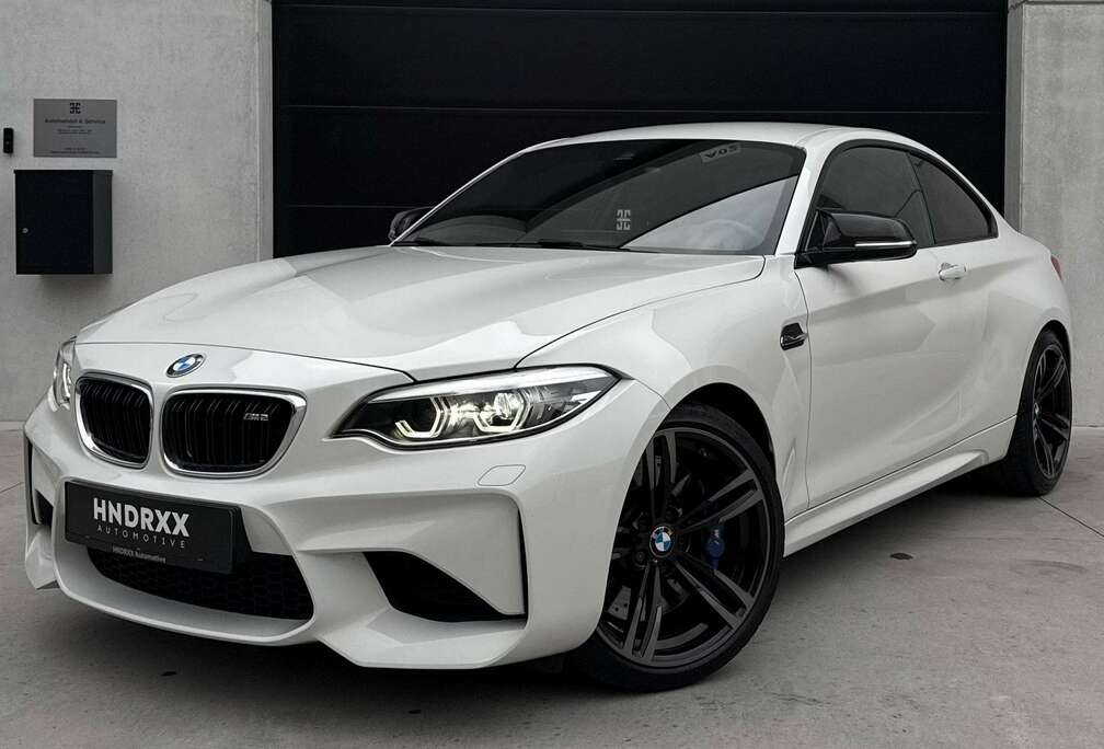 BMW M2 - DKG - Carbon -Akrapovic - Apple CarPlay