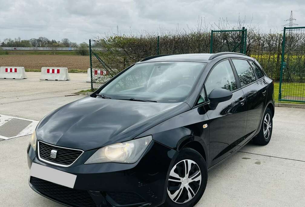 SEAT ST 1.4i Reference