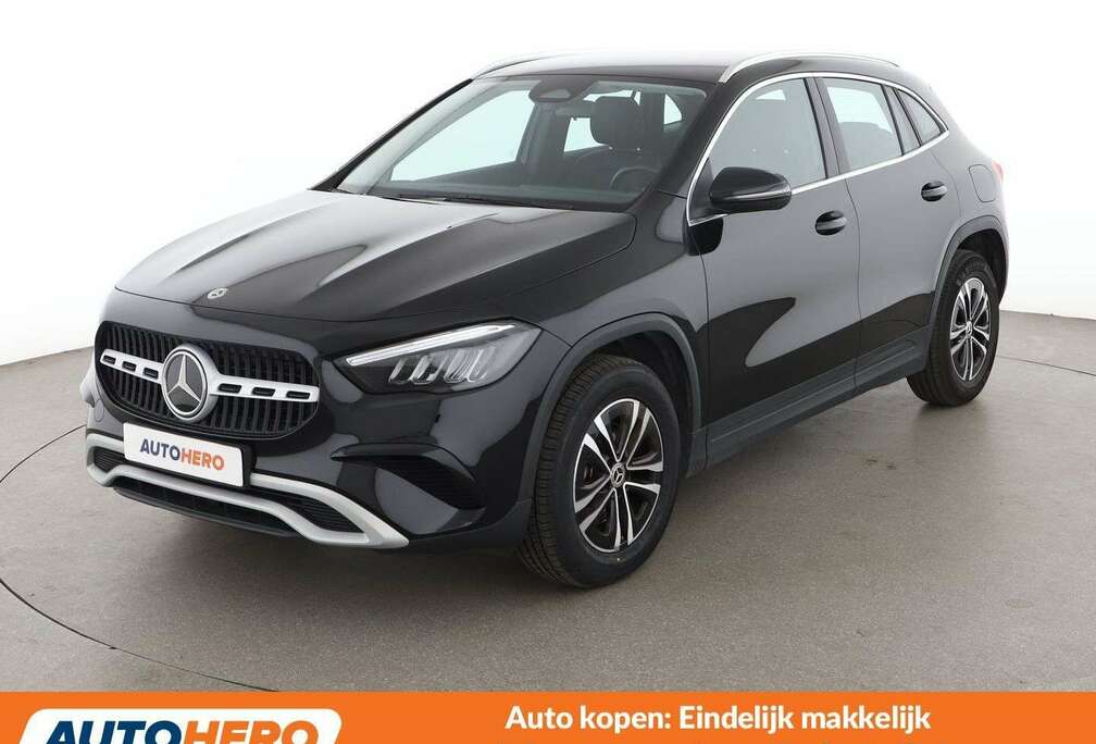 Mercedes-Benz GLA 180 Mild-Hybrid