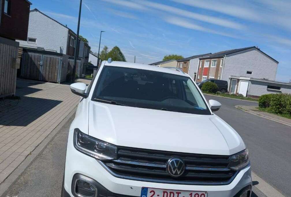 Volkswagen 1.0 TSI 110 Start/Stop BVM6 Lounge