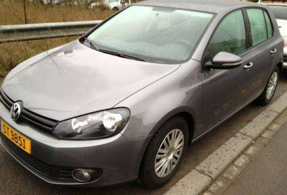 Volkswagen Golf 1.6 CR TDi Highline DPF