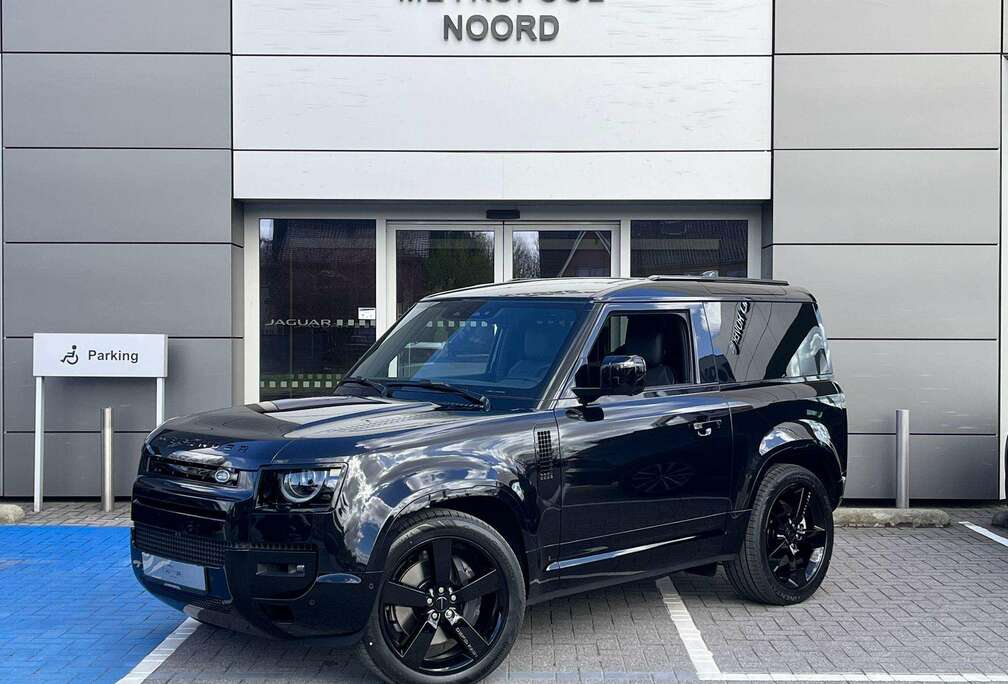 Land Rover Defender 90 V8 X-Dynamic HSE