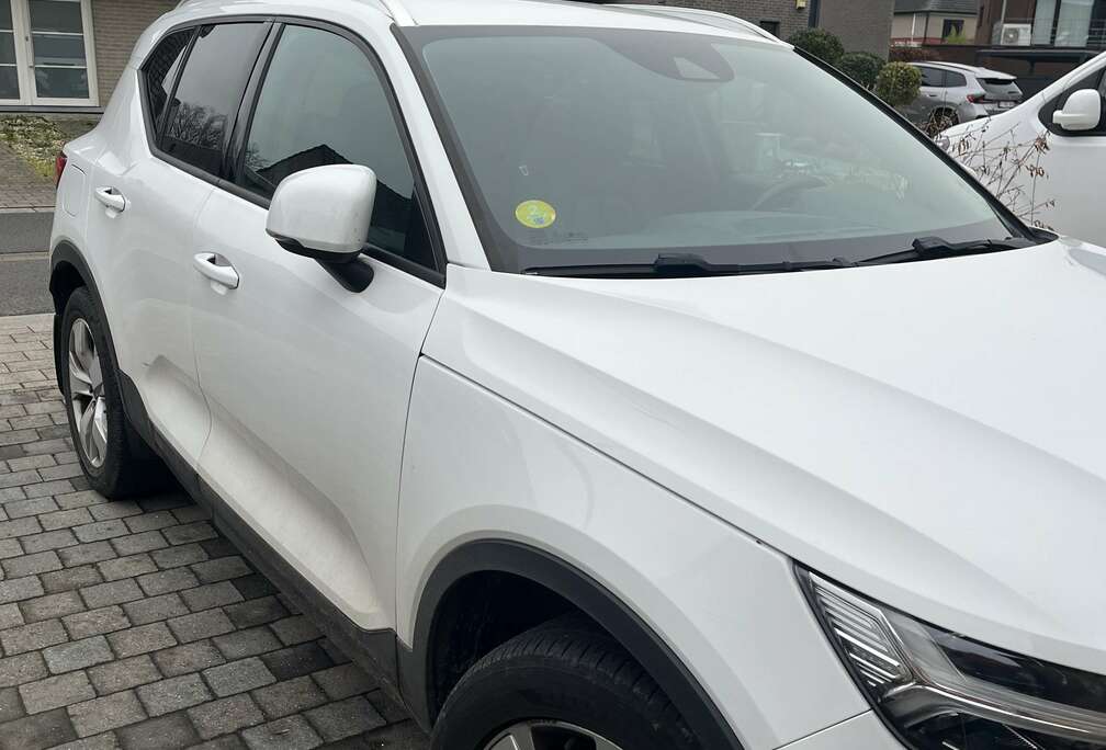 Volvo XC40 2.0 D3 AWD Momentum Geartronic