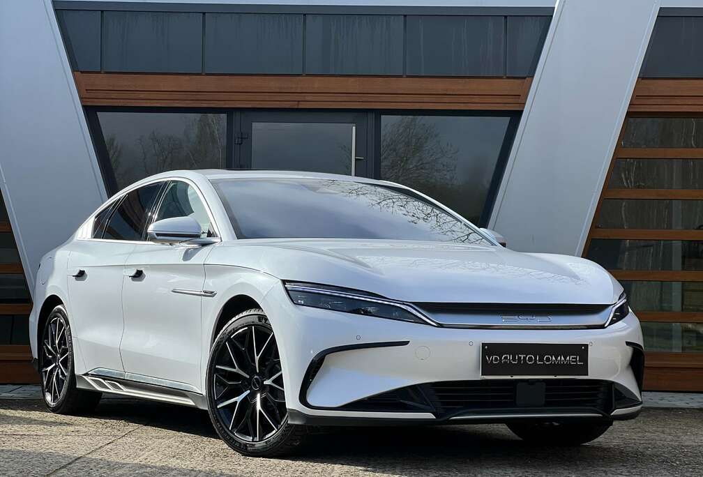 BYD FULL OPTION/ AWD/ PANO/ ADAPTIVE/GARANTIE TOT 2030