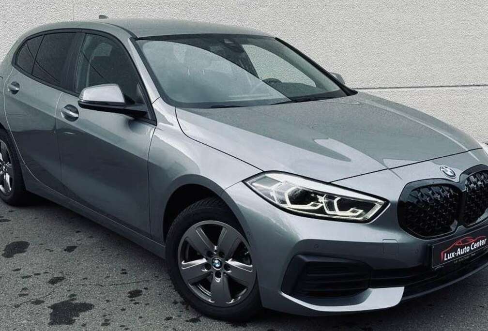 BMW 118iA. Automatique // 12 Mois De Garantie
