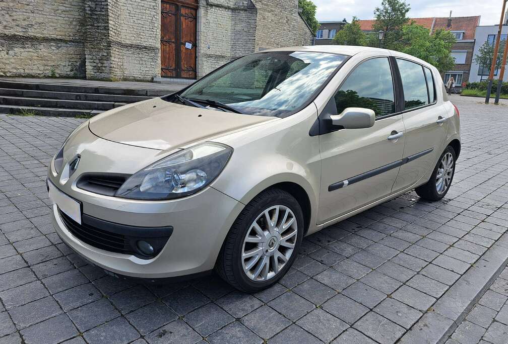 Renault Clio 1.6i 16v Pack GT
