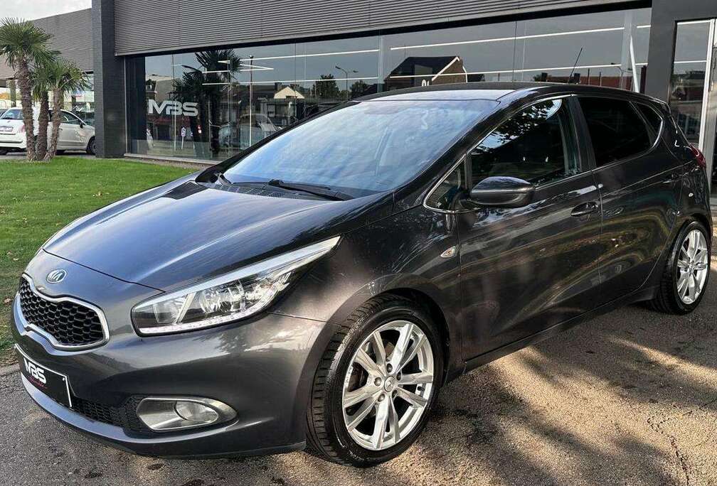 Kia *LED* CAMERA* NAVI* CRUISE* GARANTIE 12 MOIS*