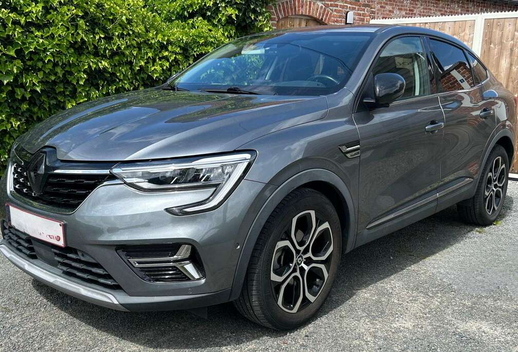 Renault Arkana E-TECH 1.6i Intens
