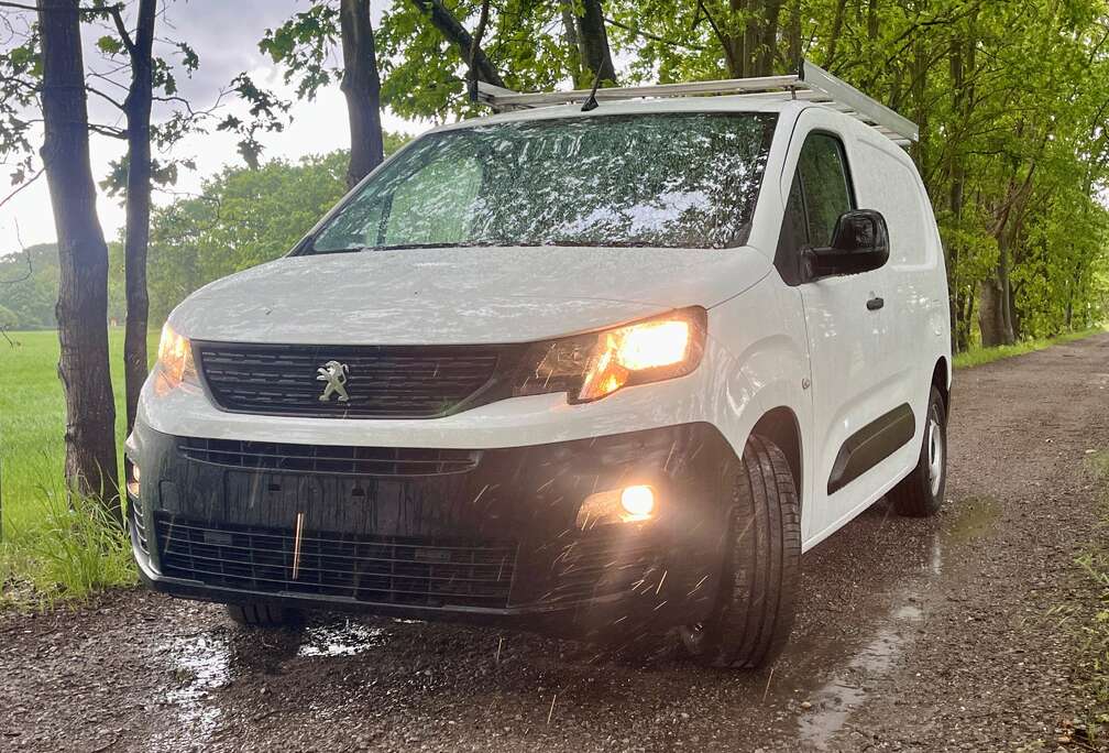 Peugeot 1.5 BlueHDi L2 Heavy Pro S/S (EU6.2)