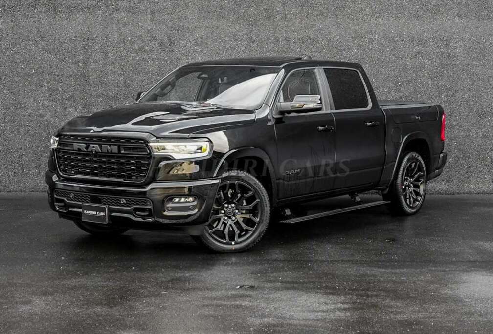 Dodge 2026 LIMITED NIGHT 540 PK € 75400 RED INTERIOR