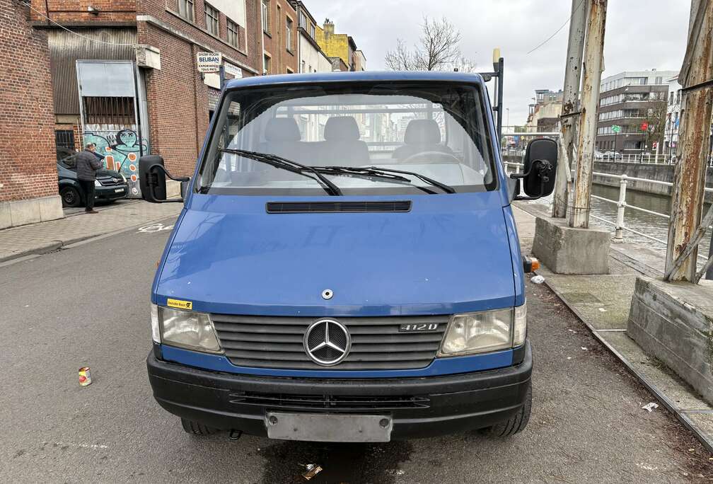 Mercedes-Benz mercedes sprinter.412.Disel normal