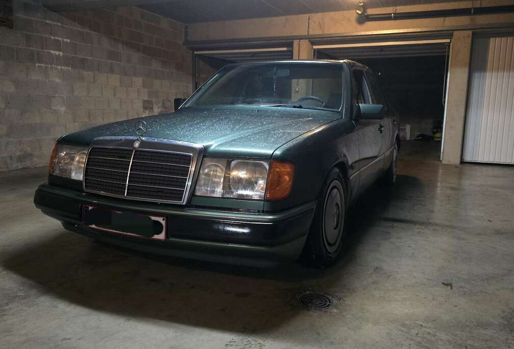 Mercedes-Benz w124 250D