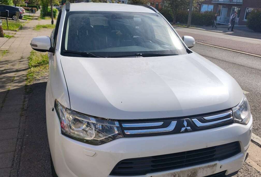 Mitsubishi 2.2 DI-D 177 Invite