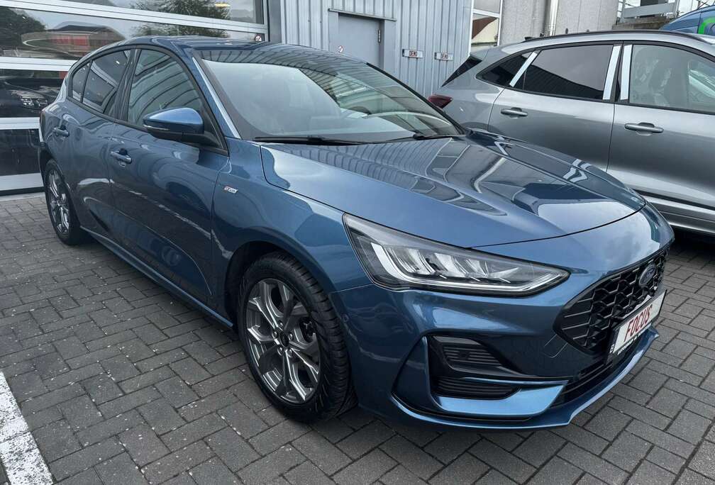 Ford Focus ST-LINE 5d 1.0Ecoboost mHEV 155pk 6v Manueel
