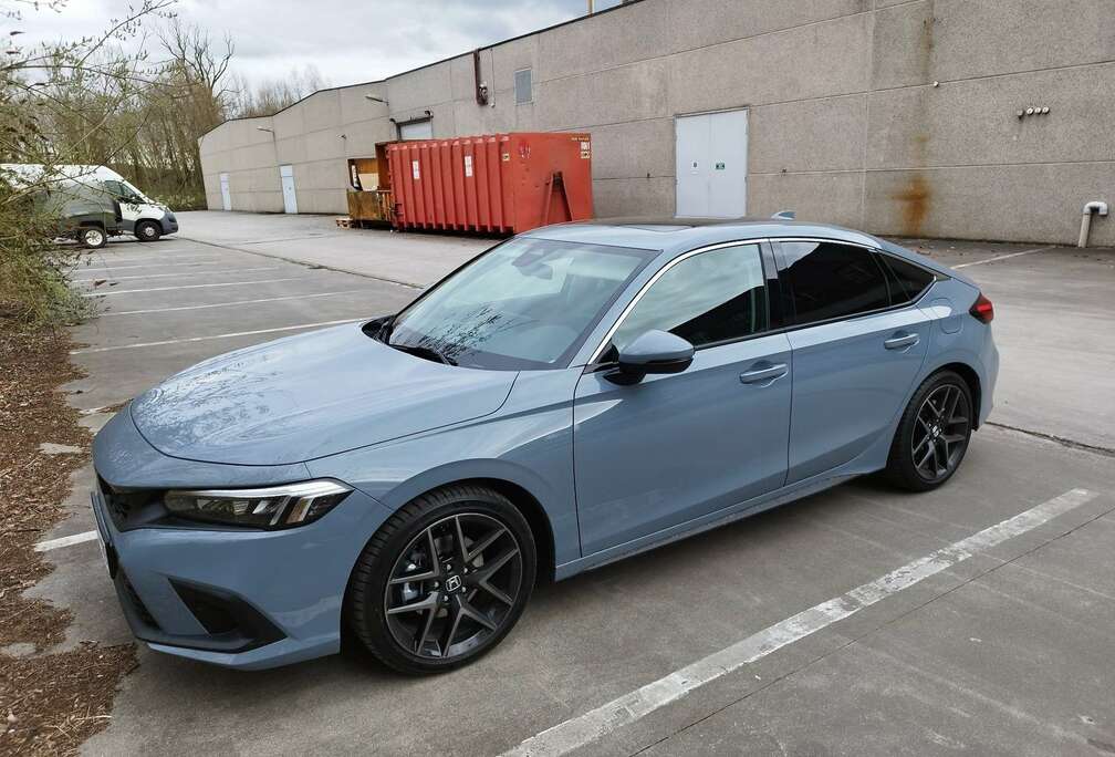 Honda Civic e:HEV 2.0 i-MMD Advance eCVT