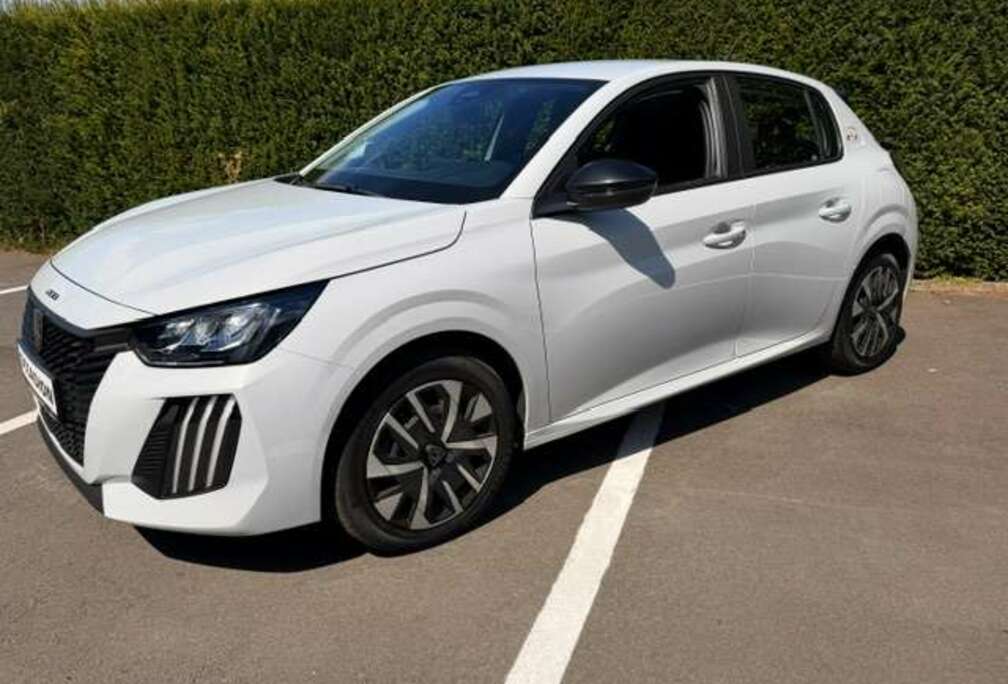 Peugeot 208 1.2i Hybrid Style e-DCS Style