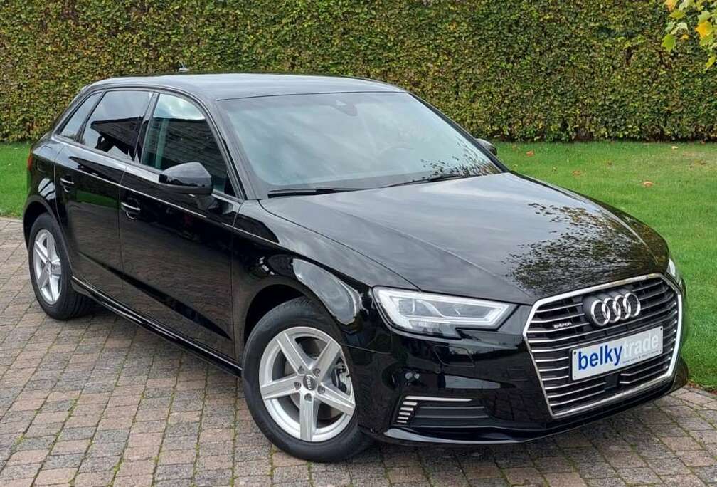 Audi A3 40 e-tron Sportback S tronic Navi Zetelverwarm.