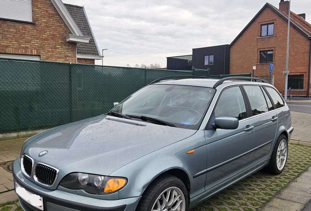 BMW 325xi touring